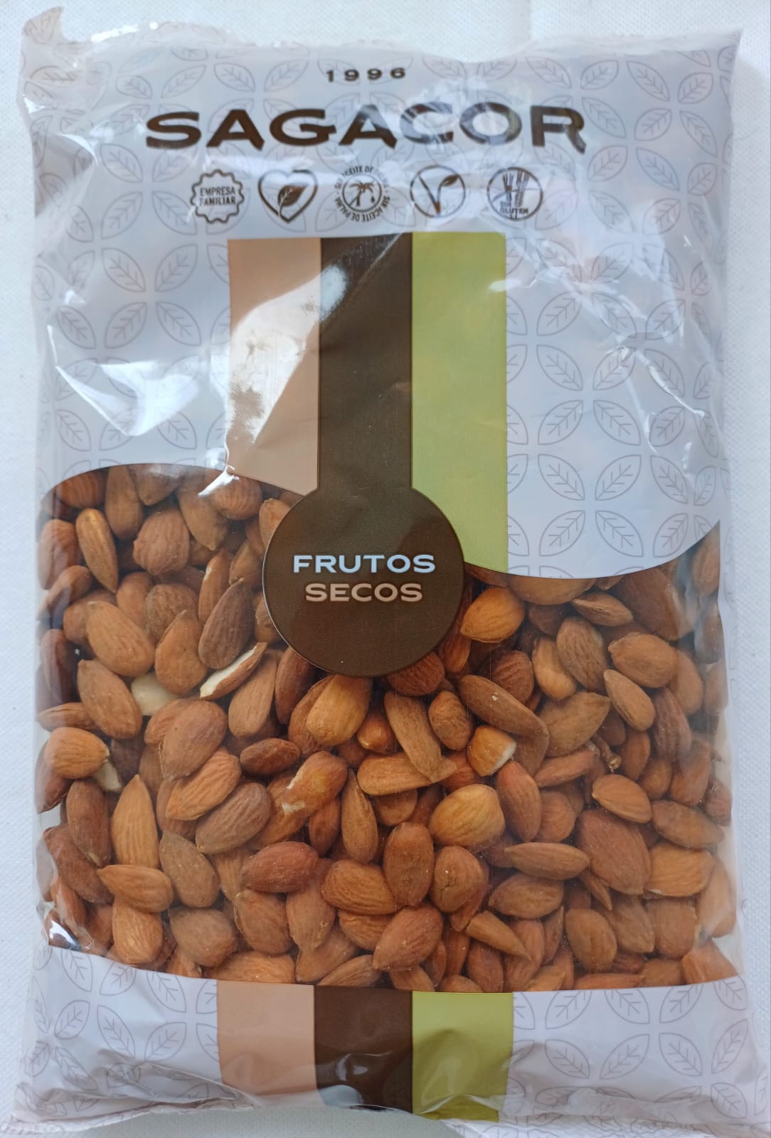 Almendras 1kg Sagacor